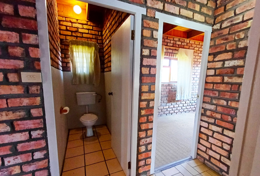 3 Bedroom Property for Sale in Kleinmond Western Cape